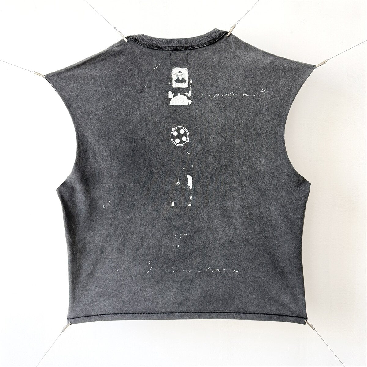 ERD Style High Street Ripped Character Muscle Tee