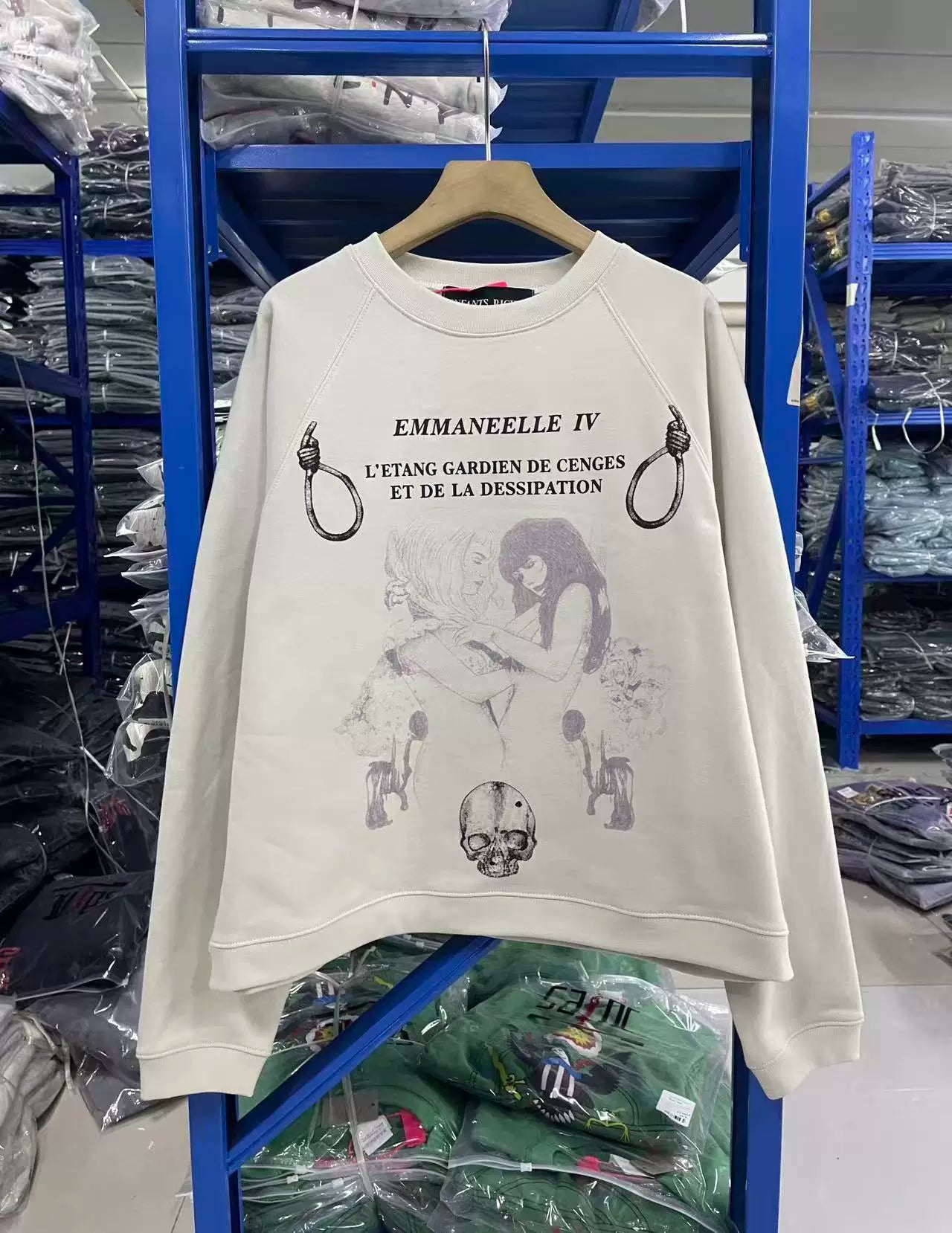 ERD Inspired Cartoon Graphic Raglan Sleeve Streetwear Sweatshirt