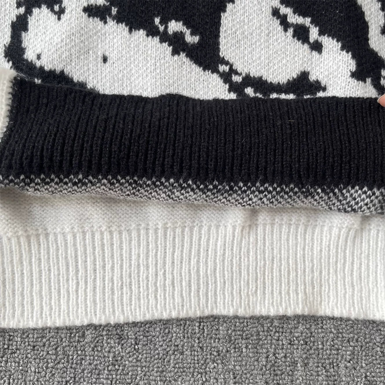ERD melancholic rich second-generation Vintage Colorblock Portrait Knit Sweater