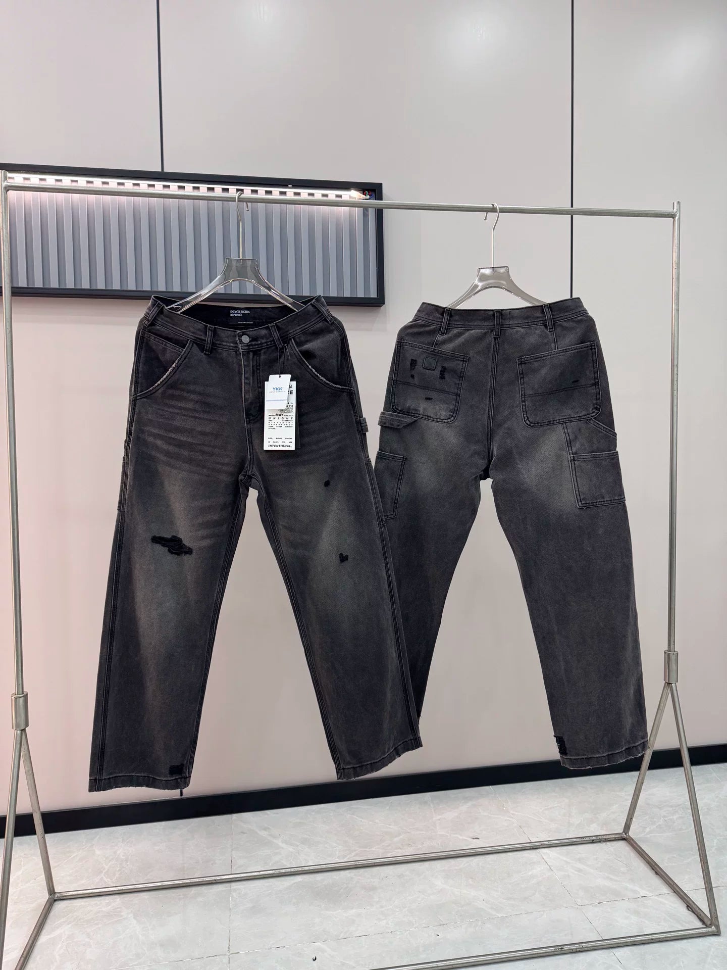 ERD melancholic rich second-generation High Street Distressed Straight Denim Pants